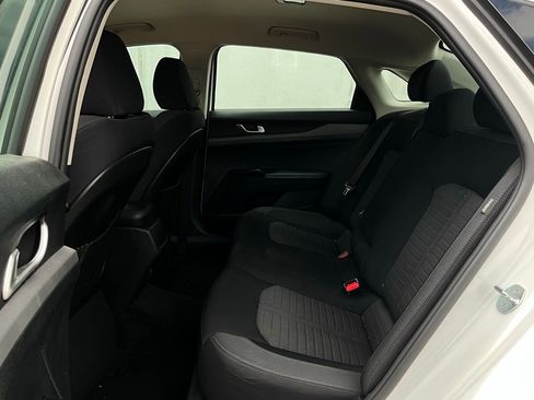 Used 2025 Kia K5 LXS FWD image 11