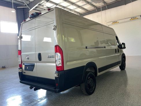 Used 2024 RAM ProMaster 3500 w/ Premium Convenience Group FWD image 21