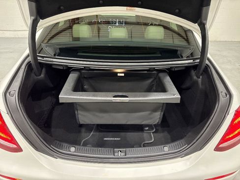 Used 2019 Mercedes-Benz E 300 image 64