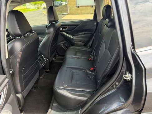 Used 2019 Subaru Forester Touring AWD/4WD image 7
