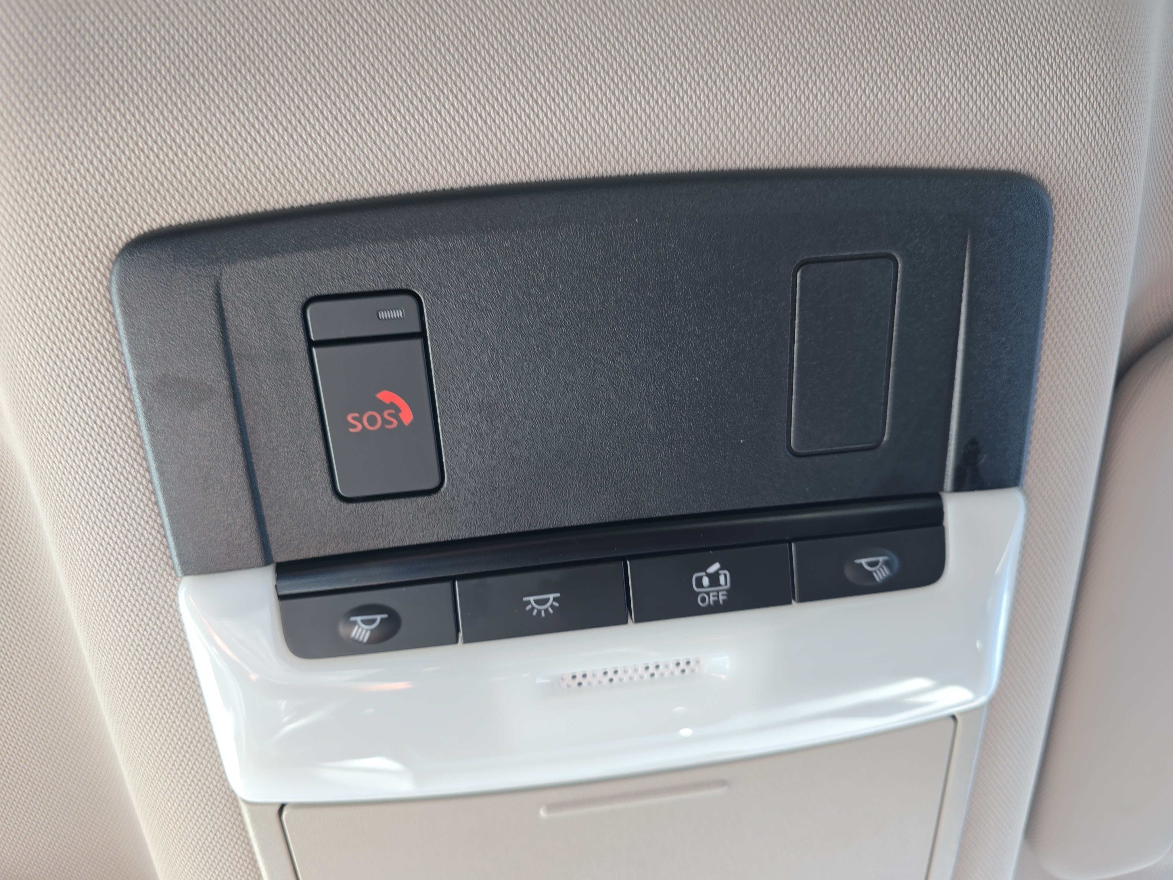 Used 2026 Nissan Rogue SV AWD/4WD image 36