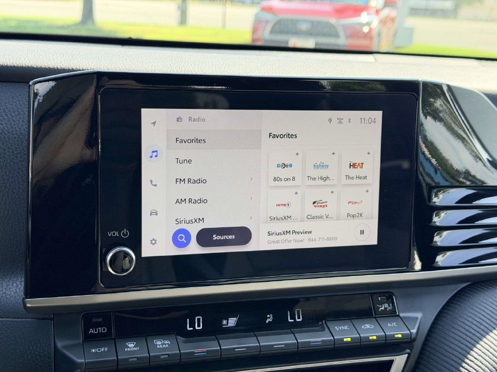 Certified 2025 Toyota Camry SE FWD image 3