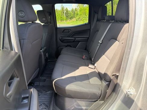 Used 2024 Chevrolet Colorado Trail Boss w/ Technology Package AWD/4WD image 29