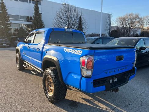Used 2020 Toyota Tacoma TRD Off-Road w/ TRD Premium Off Road Package image 3