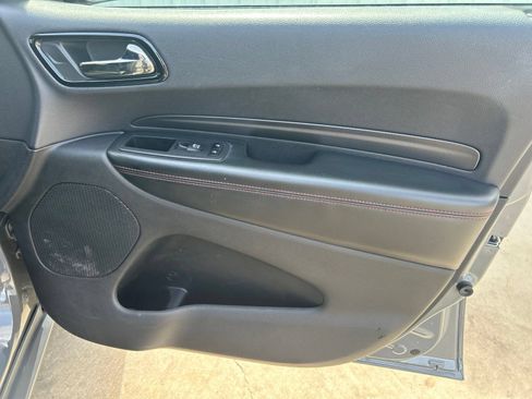 Used 2023 Dodge Durango GT RWD image 16