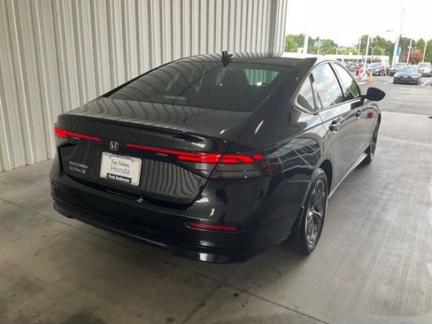 Used 2023 Honda Accord EX image 21