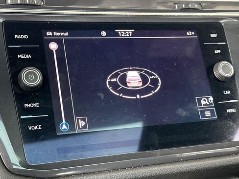 Certified 2023 Volkswagen Tiguan SEL R-Line AWD/4WD image 19