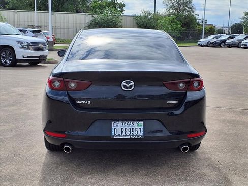Certified 2025 MAZDA MAZDA3 2.5 S Sedan w/ Preferred Pkg FWD image 8