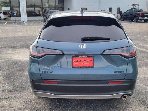 Used 2026 Honda HR-V Sport image 3