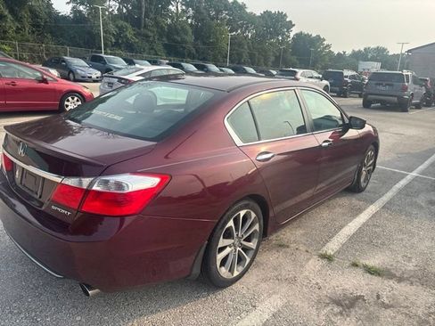 Used 2014 Honda Accord Sport image 4