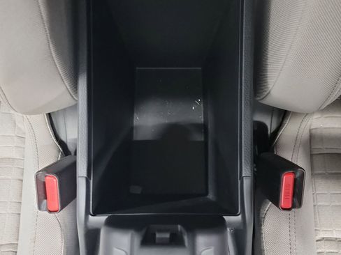 Used 2023 Honda HR-V LX image 28