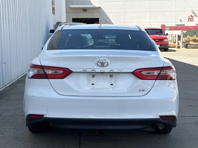 Used 2019 Toyota Camry LE FWD image 5
