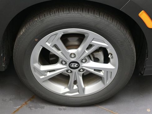 Certified 2023 Hyundai Kona SEL FWD image 10