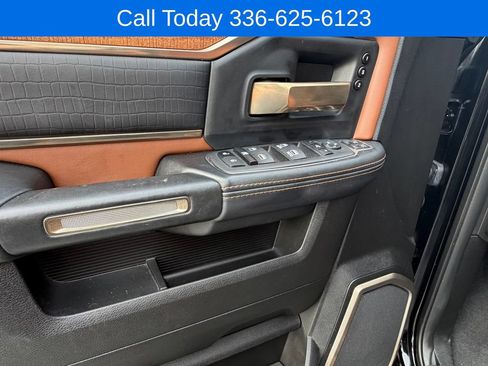 Used 2024 RAM 2500 Limited w/ Towing Technology Group AWD/4WD image 18
