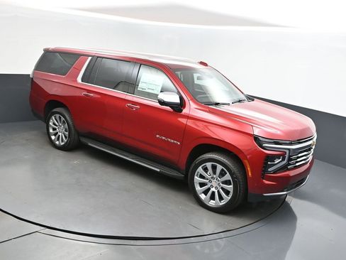 New 2025 Chevrolet Suburban Premier image 1