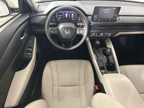 Used 2025 Honda Accord LX image 15