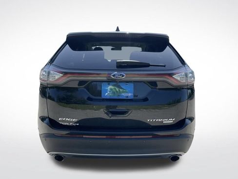 Used 2018 Ford Edge Titanium w/ Equipment Group 302A FWD image 7