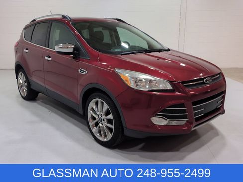 Used 2015 Ford Escape SE w/ SE Chrome Package FWD image 1