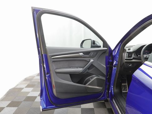 Used 2024 Audi SQ5 Premium Plus image 5