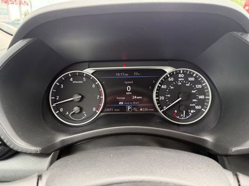 Used 2024 Nissan Sentra SV image 30