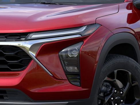 New 2026 Chevrolet Trax LT w/ Midnight Edition image 10