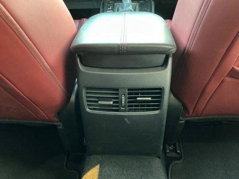 Used 2025 MAZDA CX-30 AWD 2.5 S w/ Preferred Package image 12
