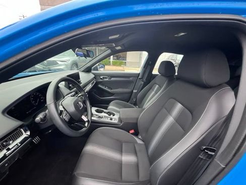 Used 2025 Honda Civic Sport image 36
