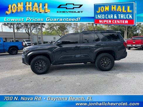 Used 2025 Toyota 4Runner SR5 image 4