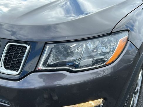 Used 2019 Jeep Compass Limited image 5