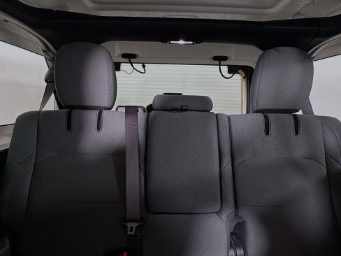 Used 2025 Jeep Wrangler Sahara w/ Safety Group image 29