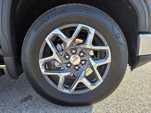 Used 2025 GMC Sierra 1500 SLT w/ SLT Premium Package image 29