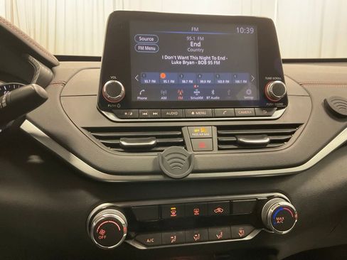 Used 2019 Nissan Altima 2.5 SR image 13