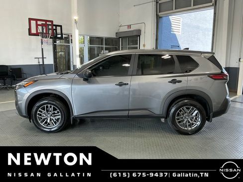 Used 2023 Nissan Rogue S FWD image 16