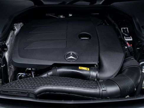 Used 2023 Mercedes-Benz E 350 Sedan image 76