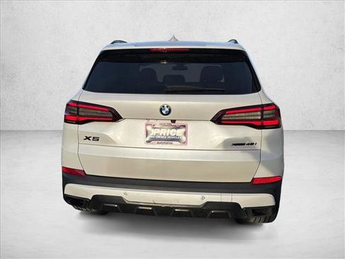 Used 2022 BMW X5 xDrive40i w/ Premium Package image 6