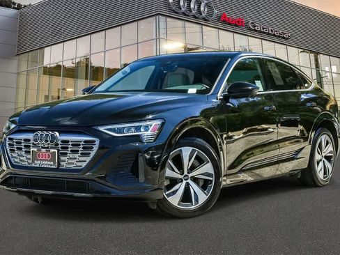 Used 2024 Audi Q8 e-tron Premium Plus w/ Premium Plus Package AWD/4WD image 1