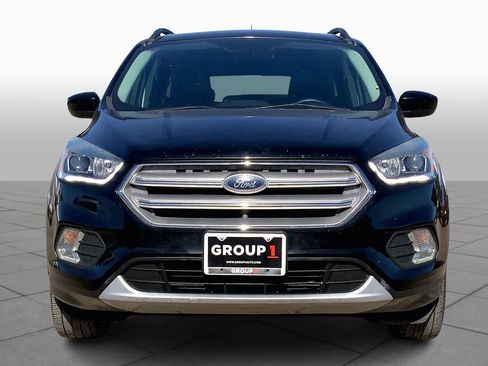 Used 2018 Ford Escape SEL image 3