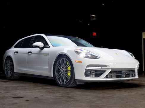 Used 2018 Porsche Panamera Turbo S w/ Assistance Package AWD/4WD image 10