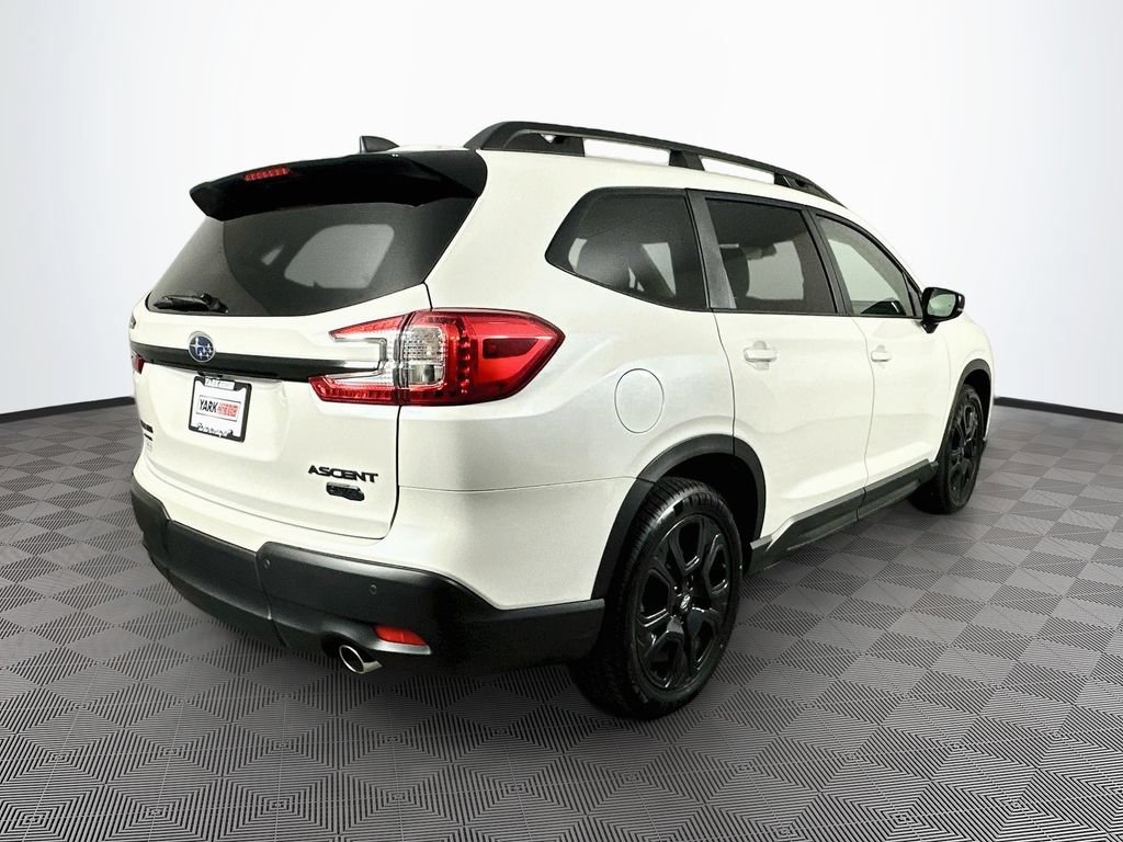 Used 2024 Subaru Ascent Onyx Edition AWD/4WD image 10