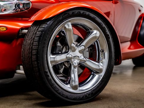 Used 2001 Chrysler Prowler image 19