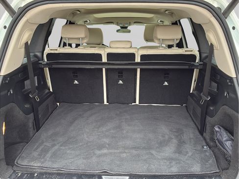 Used 2023 Mercedes-Benz GLB 250 image 10