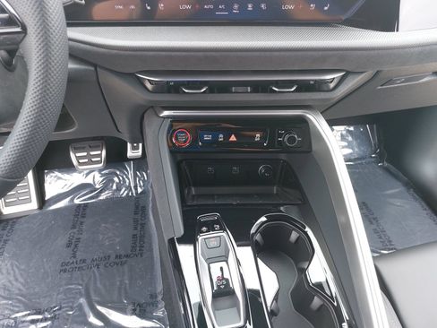 New 2026 Audi SQ5 Premium Plus AWD/4WD image 22