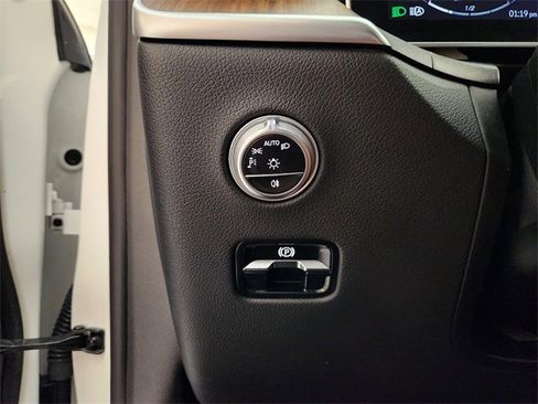 Used 2023 Mercedes-Benz GLC 300 GLC 300 image 22