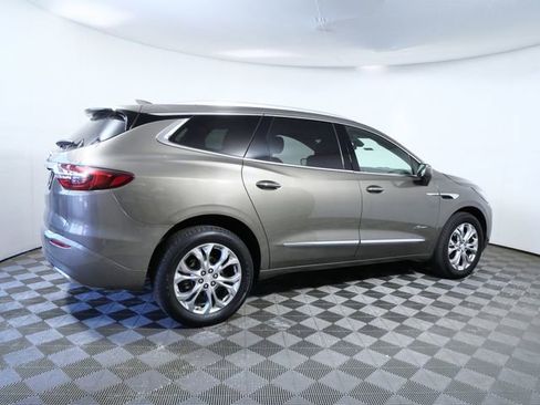 Used 2020 Buick Enclave Avenir w/ Avenir Technology Package AWD/4WD image 8