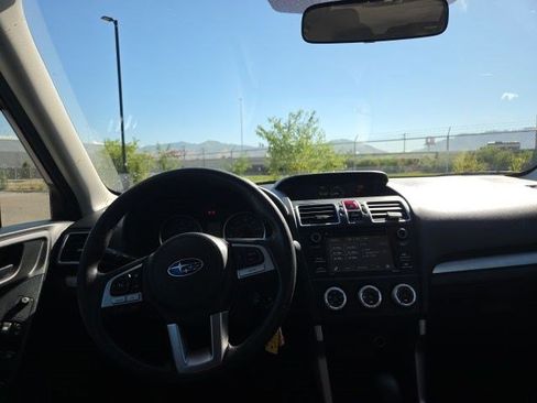 Used 2017 Subaru Forester 2.5i AWD/4WD image 15