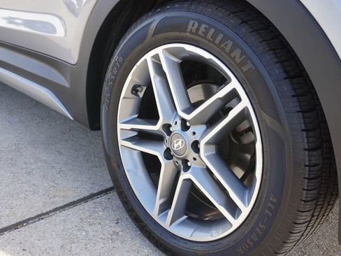 Used 2019 Hyundai Santa Fe Limited w/ Cargo Package image 10