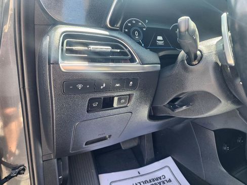 Used 2021 Hyundai Palisade Limited FWD image 18