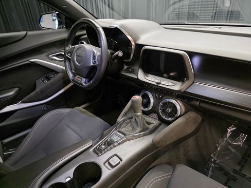 Used 2018 Chevrolet Camaro SS w/ Redline Edition image 32