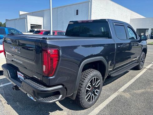 Certified 2023 GMC Sierra 1500 AT4 w/ AT4 Premium Package AWD/4WD image 13