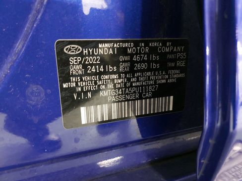 Used 2023 Genesis G70 2.0T w/ Sport Prestige Package image 37